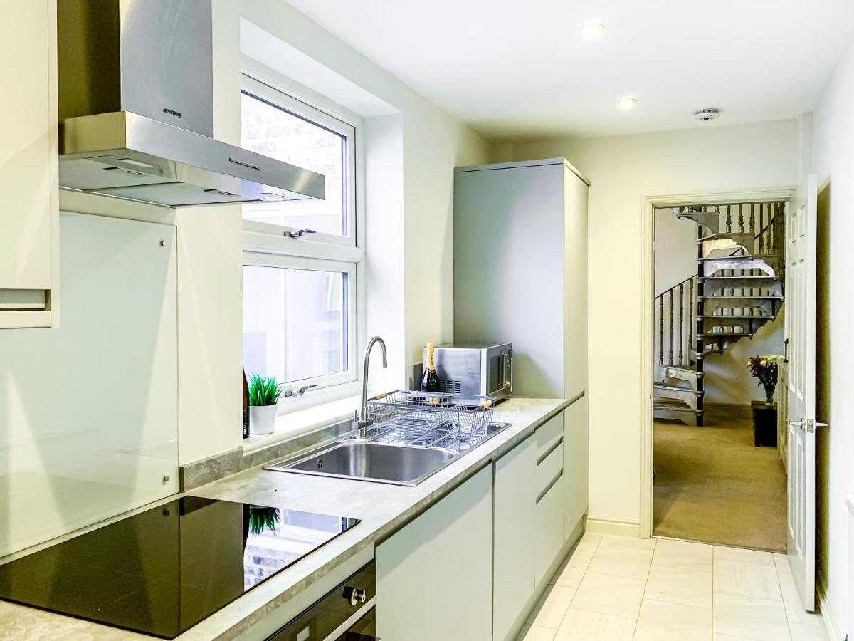 The Vines - Stunning Period Home With Free Parking York Eksteriør bilde