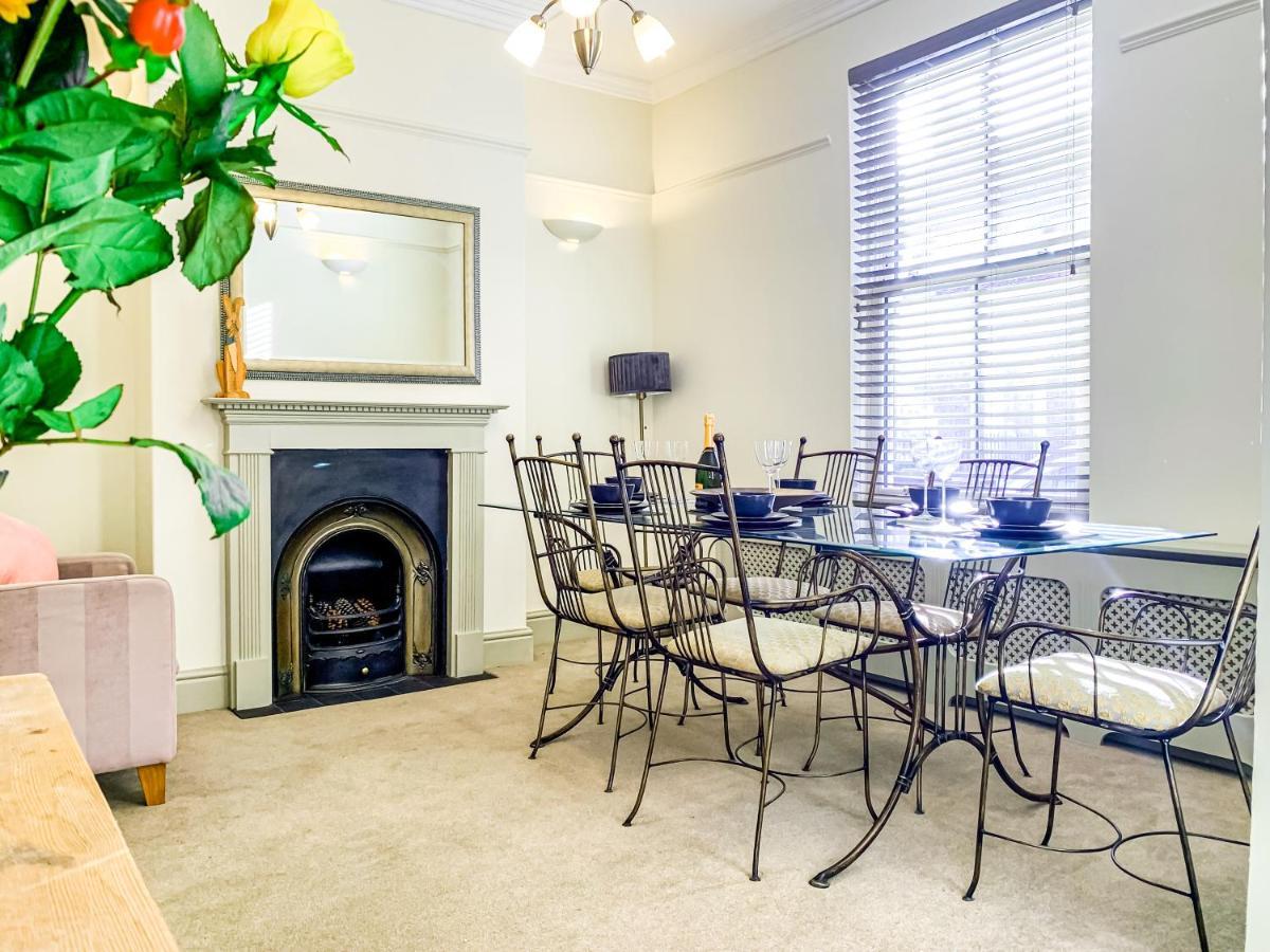 The Vines - Stunning Period Home With Free Parking York Eksteriør bilde